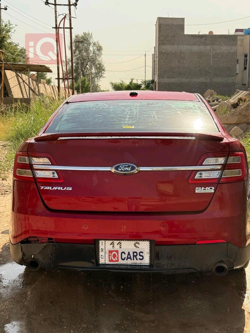 فورد تورس